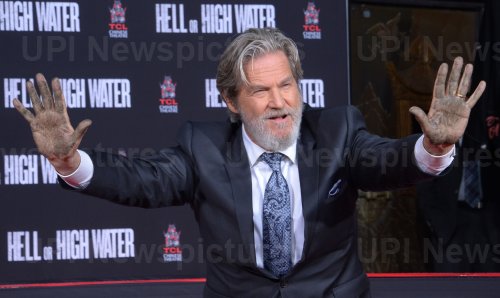 Jeff Bridges immortalized in forecourt of TCL Chinese Theatre in Los Angeles